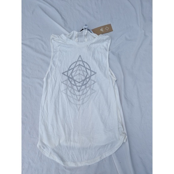 Adidas Graphic Tank - NWT - Picture 1 of 4